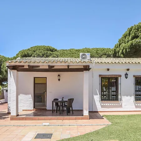 Su Ilusion Solo Familias コニル・デ・ラ・フロンテラ