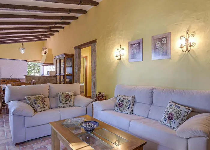 Su Ilusion Solo Familias Kır Evi *